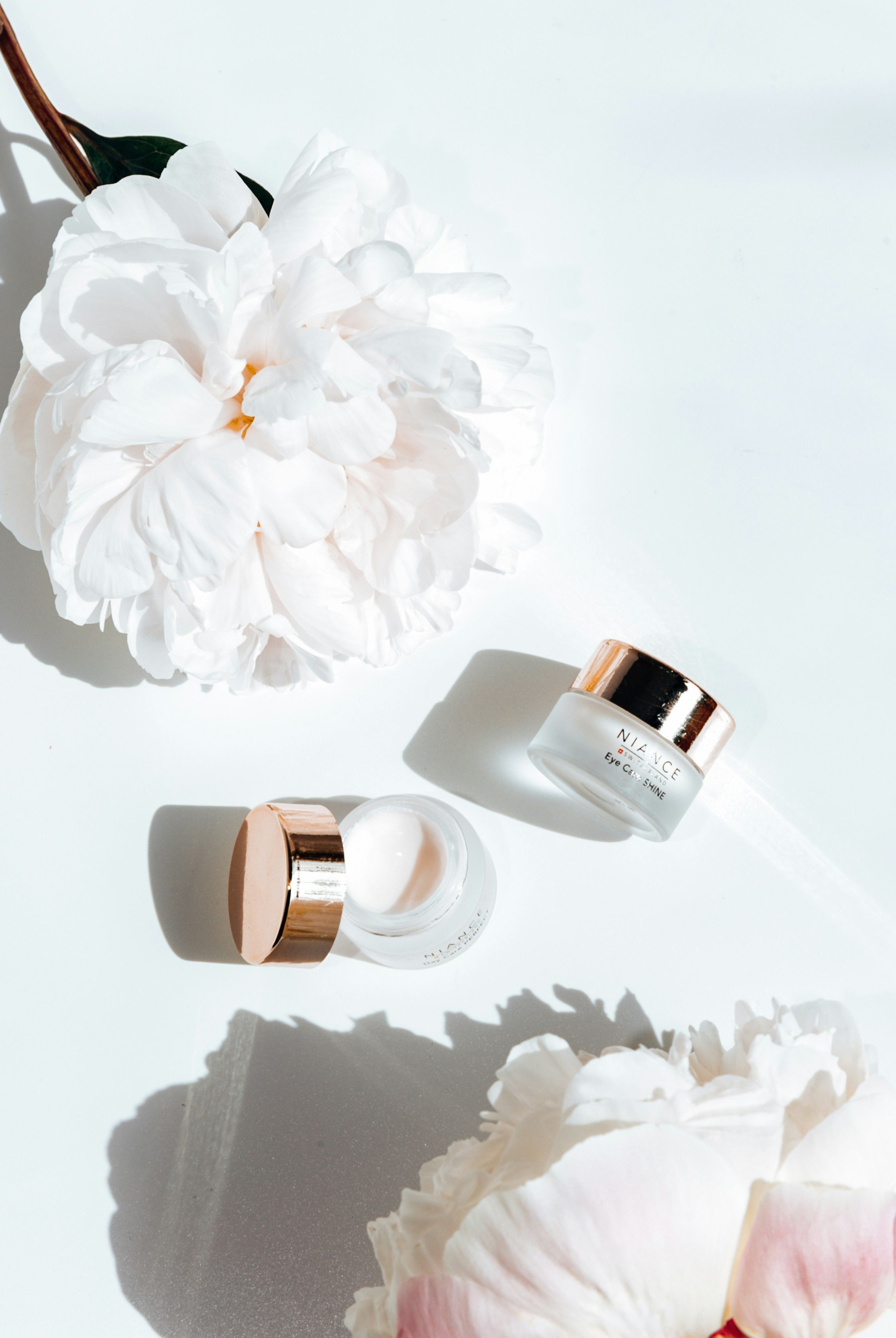 Unlock Your Glow: The Top 5 Beauty Routines to Elevate Your Skincare Game