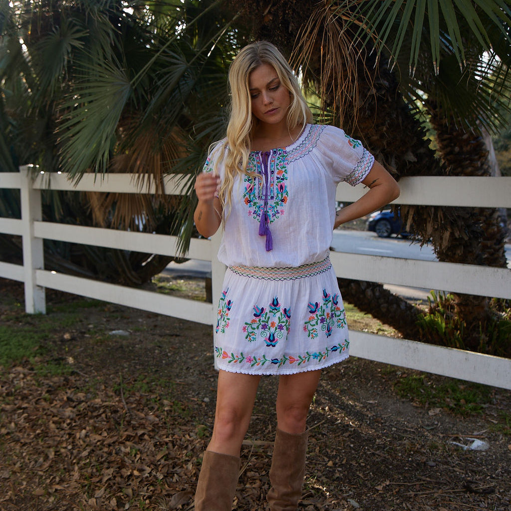 Everly Embroidered Short Dress Off Shoulder Natural/ Multicolor