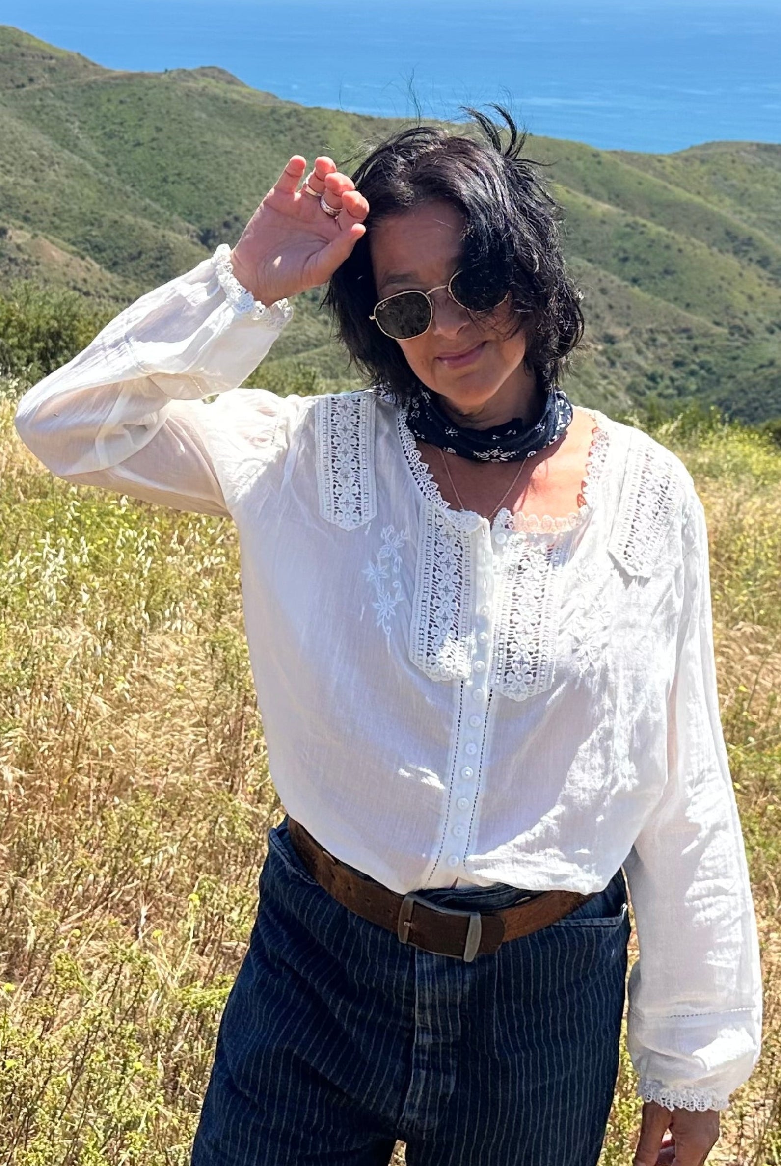 Shirley Embroidered Long Sleeves Blouse With Lace Natural