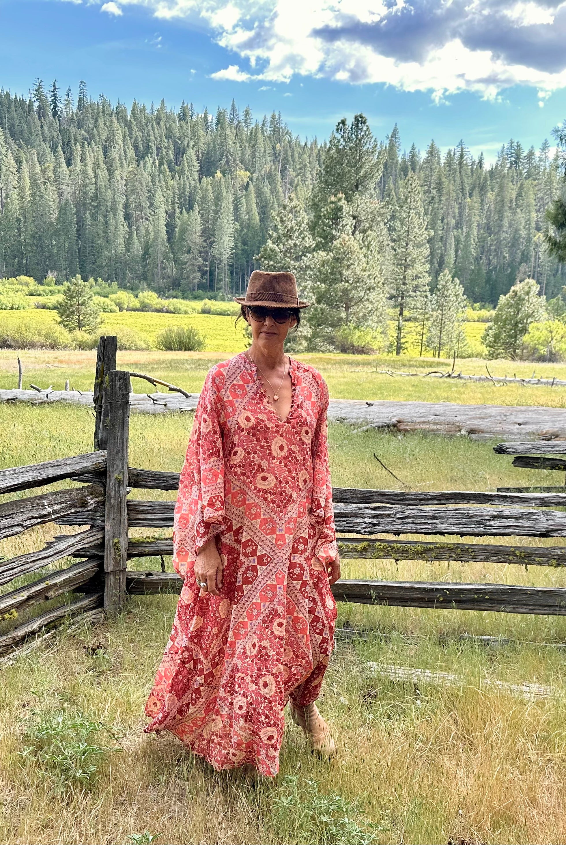 Audrey Printed Maxi Dress Butterfly Sleeves Red