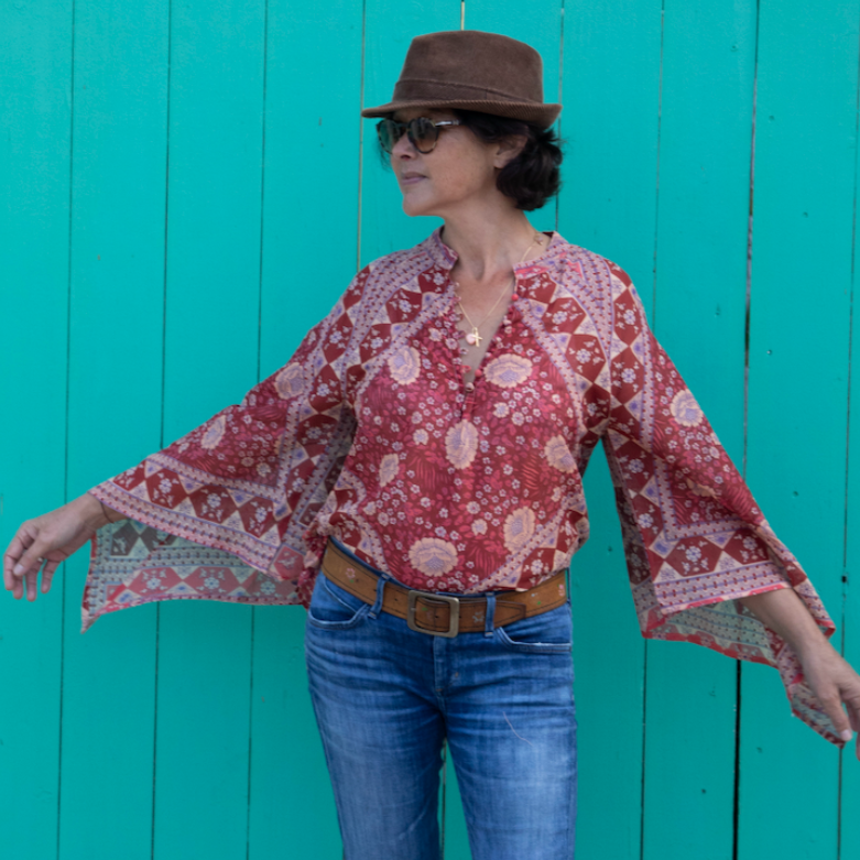 Audrey Printed Blouse Butterfly Sleeves Red