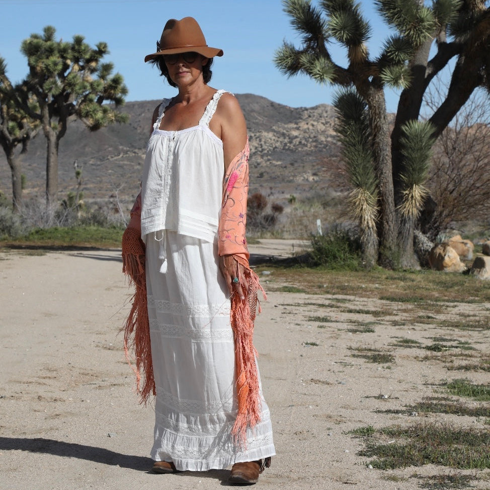 Ashley Sleeveless Top With Lace Natural