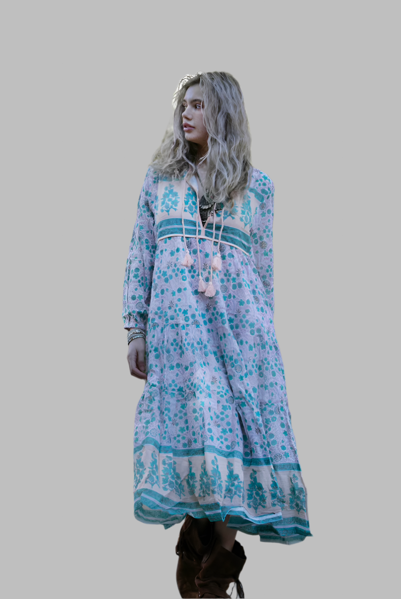 Blue Boheme, vintage inspired styles for bohemian soul Blue Boheme, vintage inspired styles for bohemian soul