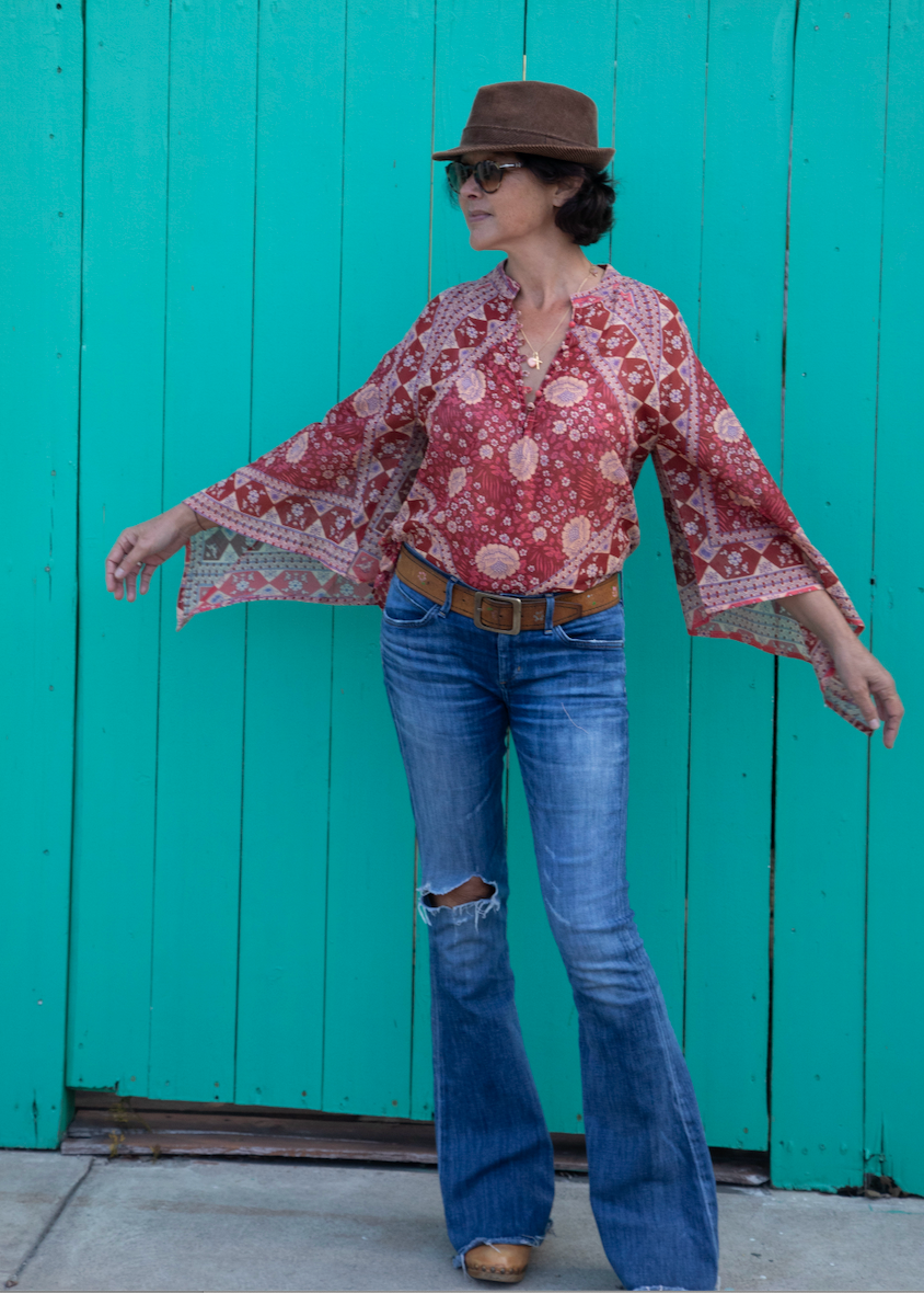 Audrey Printed Blouse Butterfly Sleeves Red